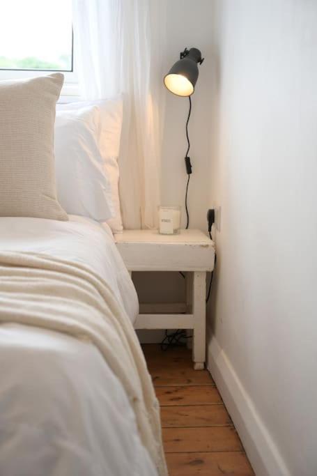 The Palm House Falmouth - Minutes From The Beach! Zewnętrze zdjęcie