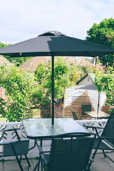 The Palm House Falmouth - Minutes From The Beach! Zewnętrze zdjęcie