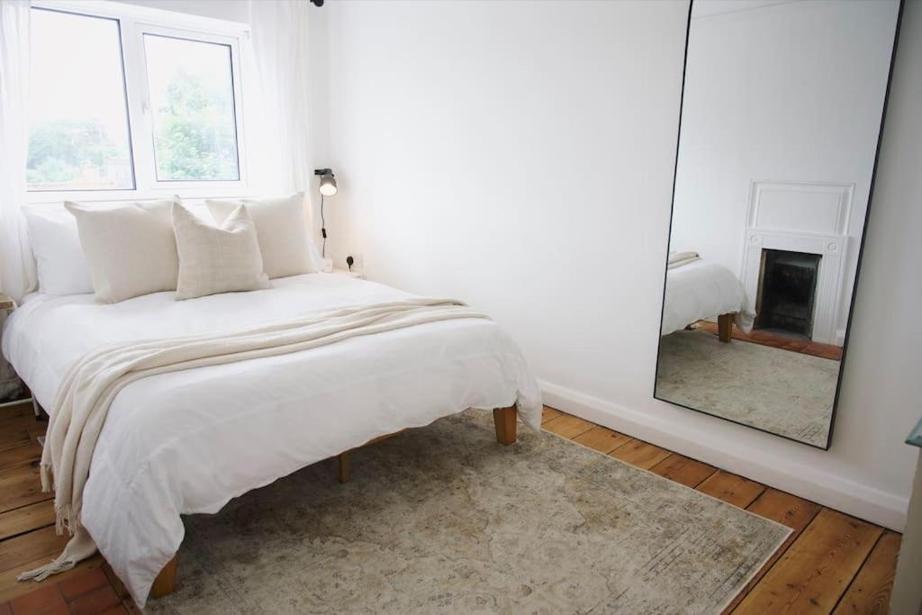 The Palm House Falmouth - Minutes From The Beach! Zewnętrze zdjęcie